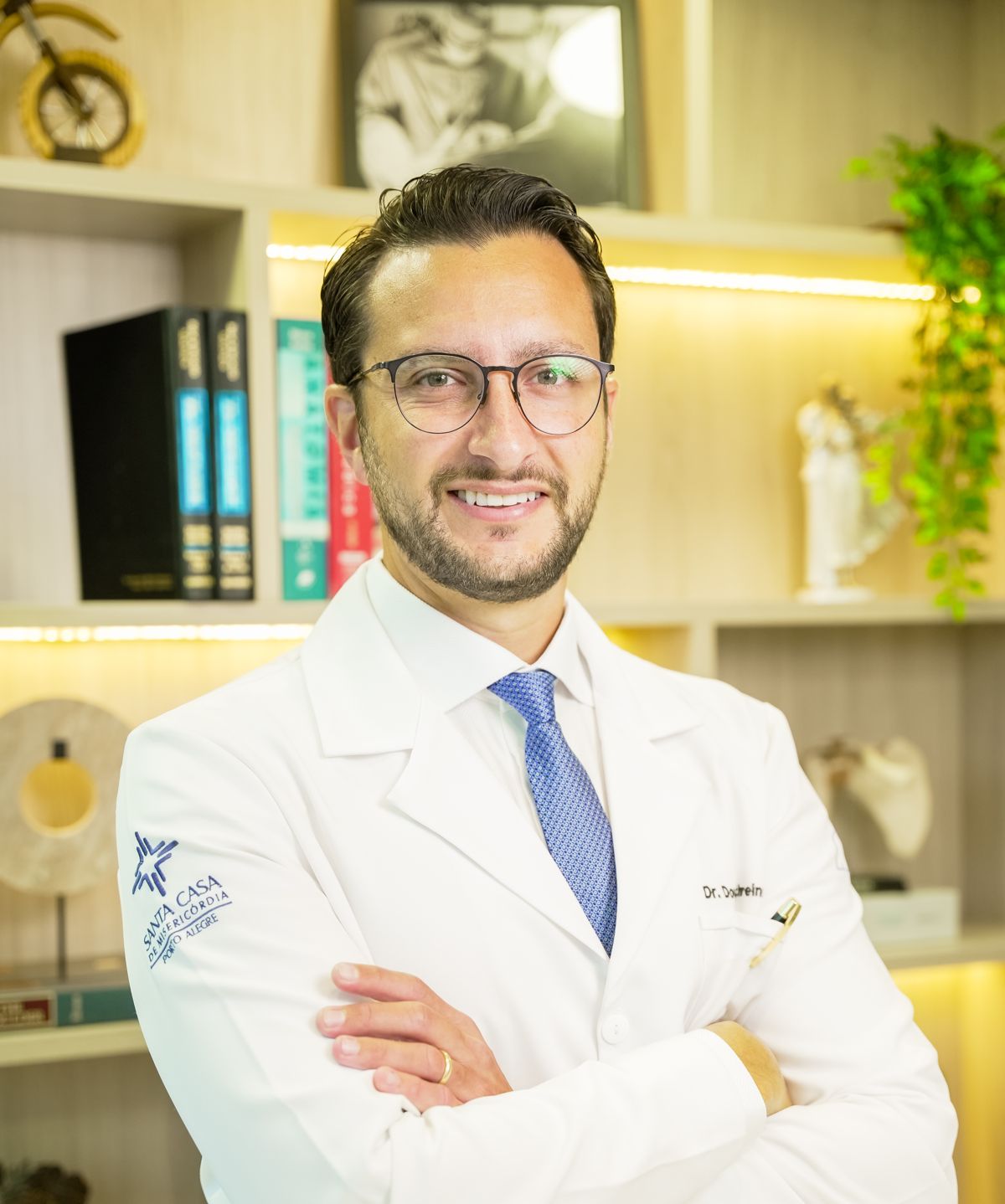 Dr. Douglas Schreiner em seu consultório